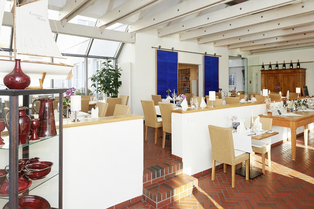 Hotel Kleines Meer Варен Экстерьер фото