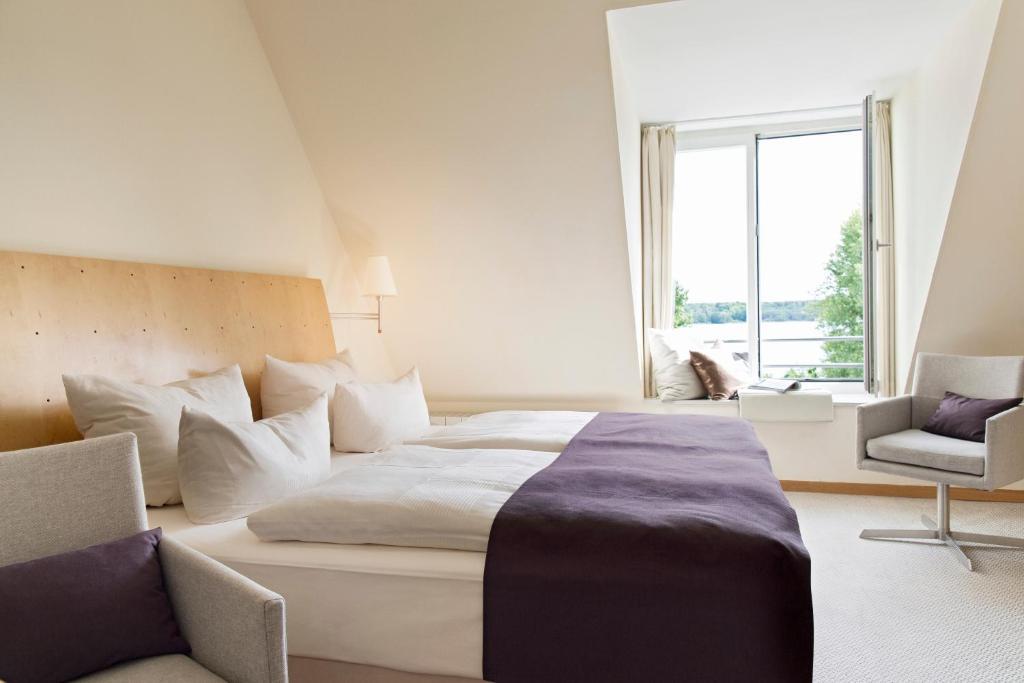 Hotel Kleines Meer Варен Номер фото